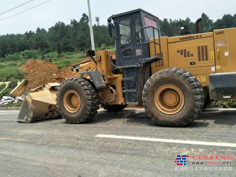贵州出售转让二手4500小时2012年龙工LG855装载机