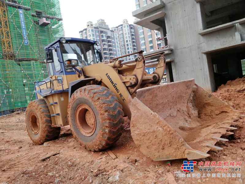 江西出售转让二手6800小时2011年龙工LG850D装载机