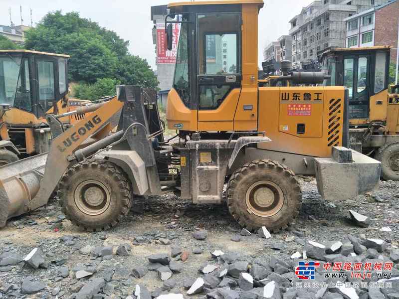 贵州出售转让二手5000小时2010年鲁工ZL16装载机