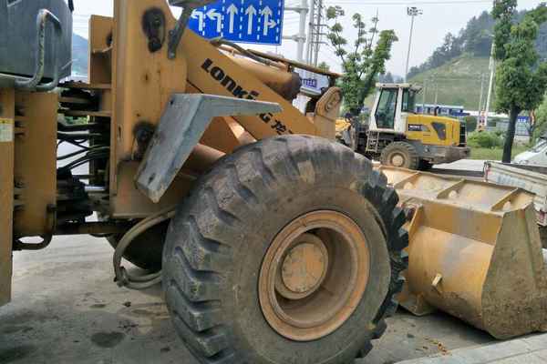 贵州出售转让二手4300小时2011年龙工LG853B装载机