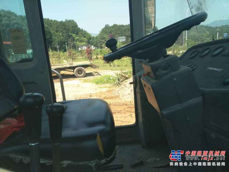 广东出售转让二手6800小时2013年晋工JGM756装载机
