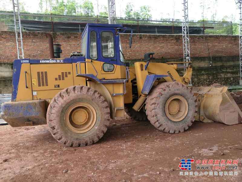 广东出售转让二手9800小时2009年龙工LG850装载机