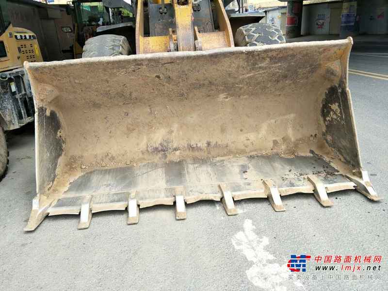 甘肃出售转让二手4500小时2013年临工LG953装载机