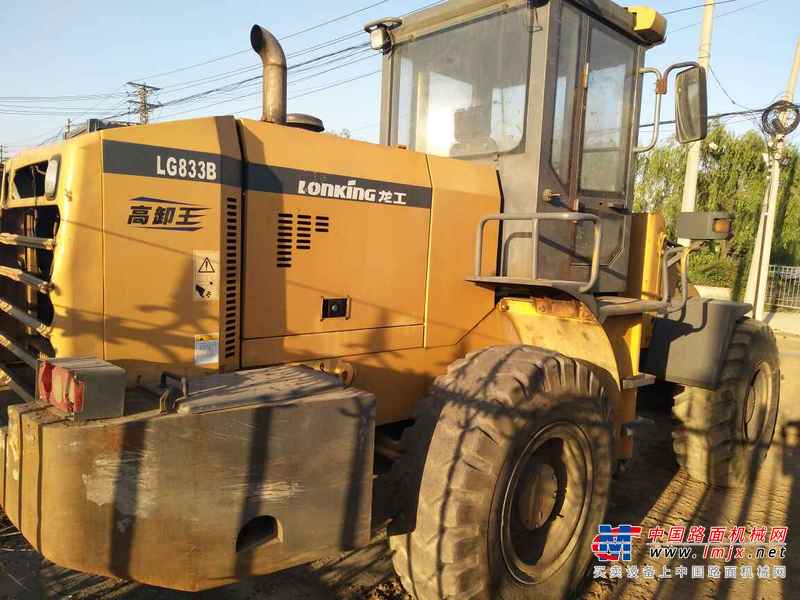 河南出售转让二手2000小时2011年龙工LG833B装载机