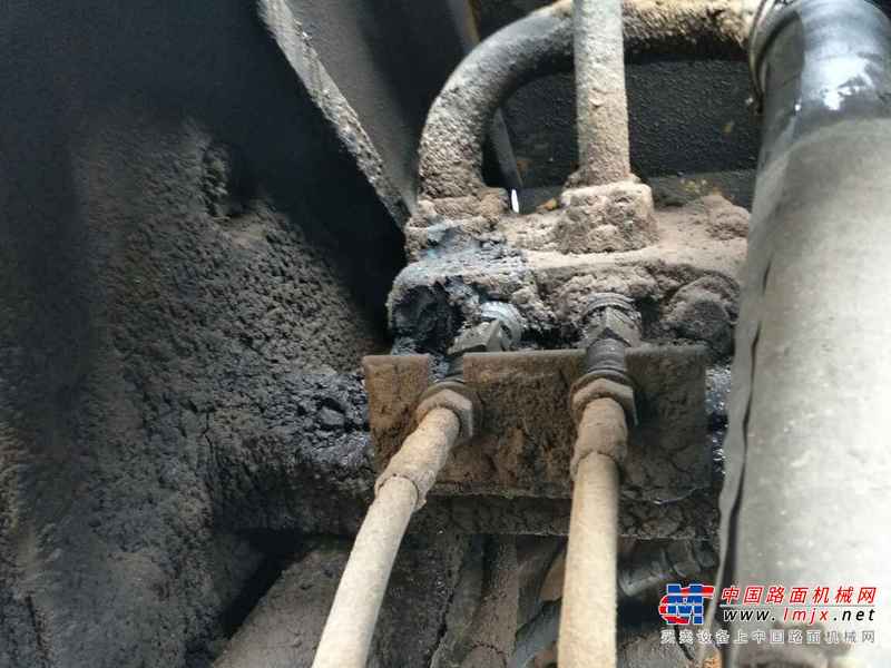 广东出售转让二手8000小时2009年龙工LG850装载机