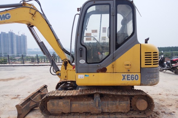 山西出售转让二手1471小时2012年徐工XE60挖掘机