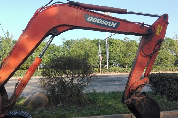 江西出售转让二手7000小时2010年斗山DH55挖掘机