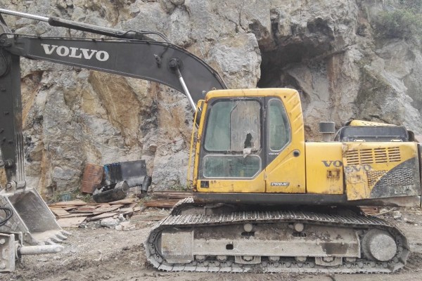 贵州出售转让二手11027小时2011年沃尔沃EC210B挖掘机