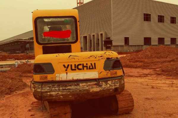江西出售转让二手8000小时2010年玉柴YC55挖掘机