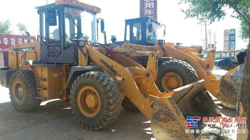 陕西出售转让二手2955小时2012年龙工LG833G装载机