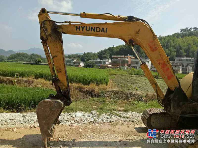 江西出售转让二手19000小时2003年现代R55挖掘机