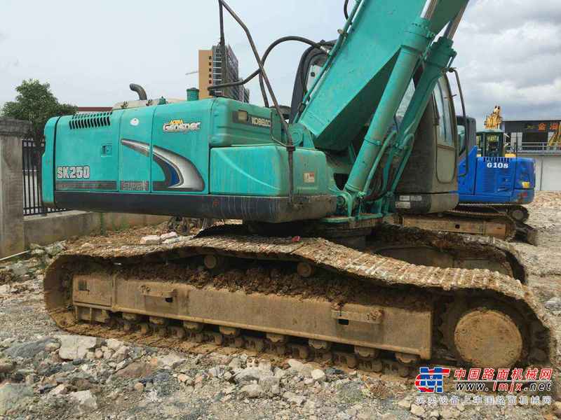 贵州出售转让二手7852小时2010年神钢SK250挖掘机