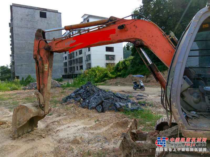 江西出售转让二手11679小时2009年日立ZX60挖掘机