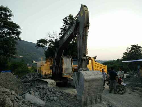 山西出售转让二手10700小时2007年沃尔沃EC210BLC挖掘机