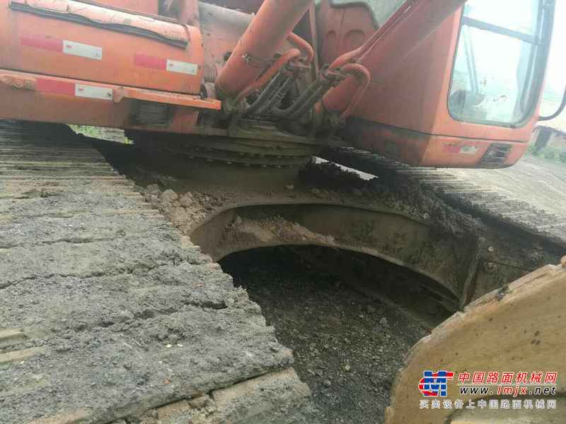 山西出售转让二手7200小时2010年斗山DH300LC挖掘机