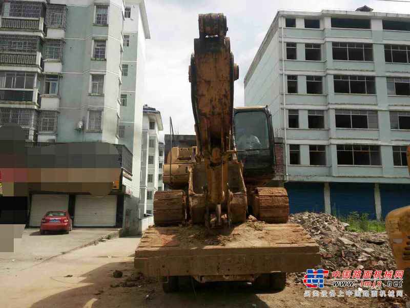 江西出售转让二手11000小时2006年卡特彼勒320C挖掘机