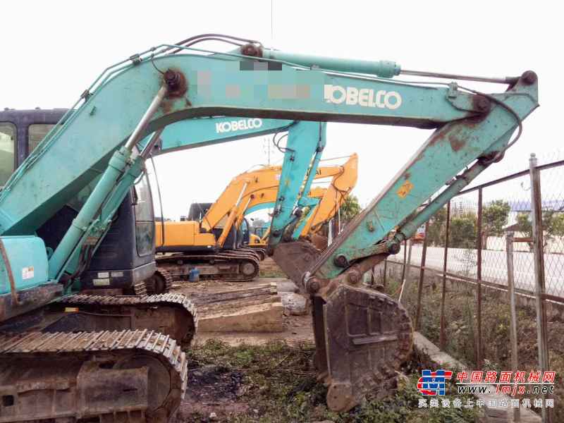 云南出售转让二手12269小时2008年神钢SK140LC挖掘机