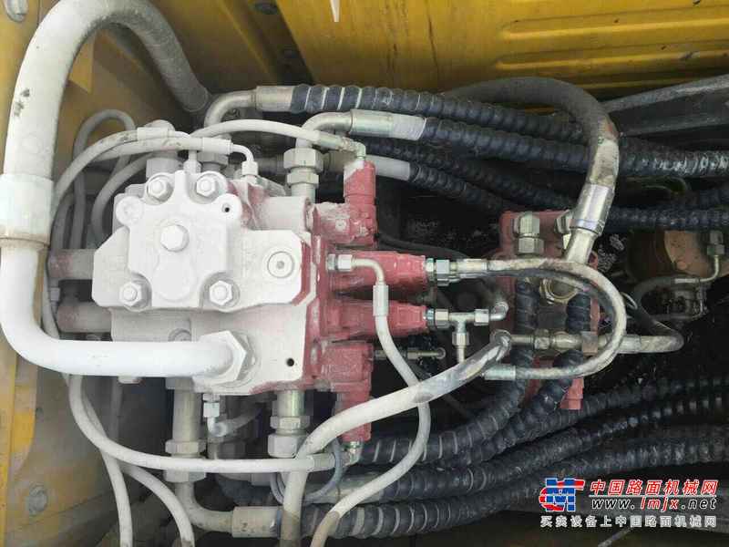贵州出售转让二手4800小时2013年卡特重工CT150挖掘机