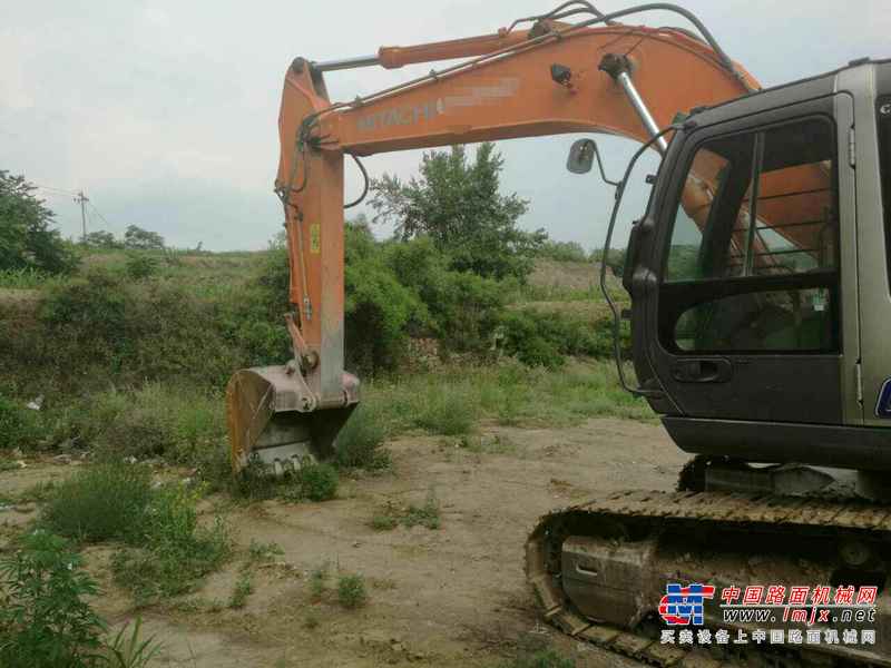 山西出售转让二手5000小时2013年日立ZX240挖掘机