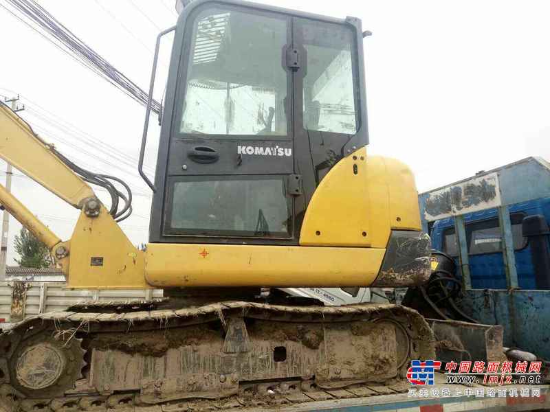 山西出售转让二手4900小时2012年小松PC56挖掘机
