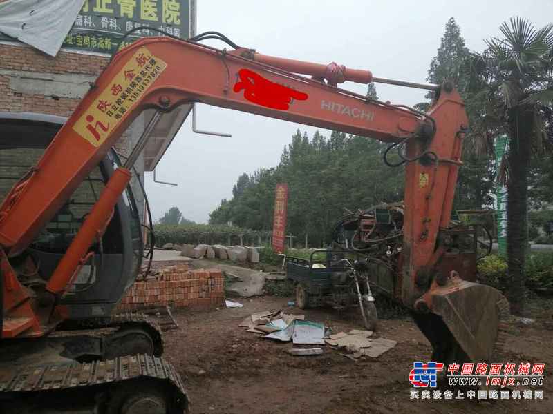 陕西出售转让二手7000小时2010年日立ZX70挖掘机