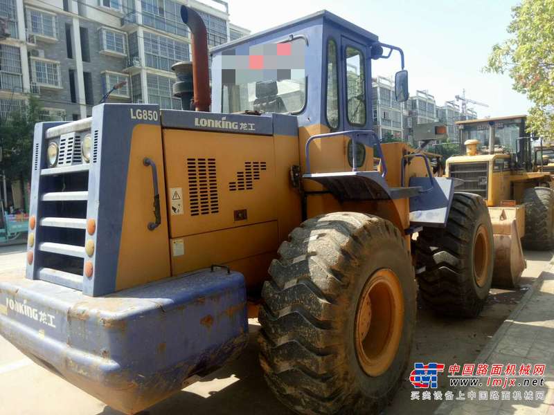 江西出售转让二手7600小时2010年龙工850装载机