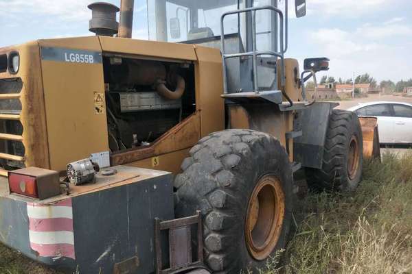 辽宁出售转让二手2500小时2011年龙工LG855B装载机