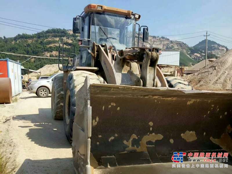 山西出售转让二手9000小时2013年龙工LG855D装载机