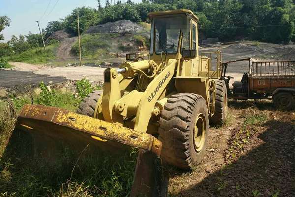 四川出售转让二手9000小时2010年柳工ZL50C装载机