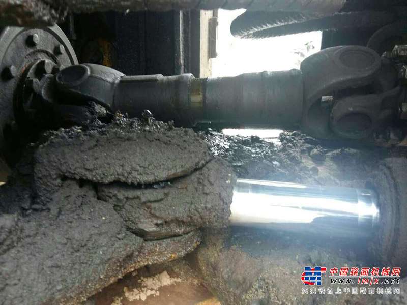 河北出售转让二手4000小时2010年德工DG956装载机