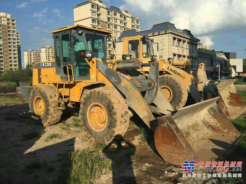 黑龙江出售转让二手5000小时2011年徐工LW321F装载机