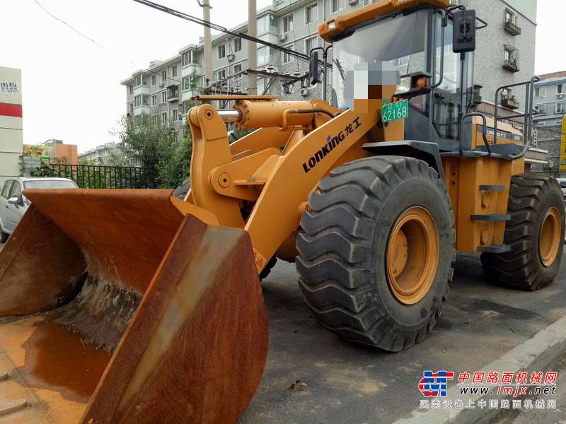 辽宁出售转让二手2000小时2012年龙工LG855B装载机