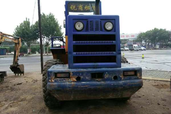 河北出售转让二手3600小时2010年龙工LG833装载机