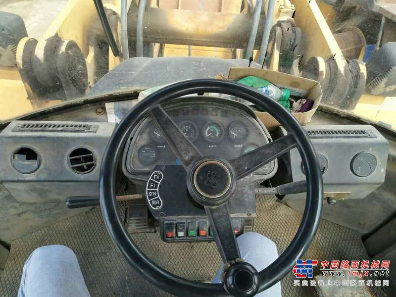 江西出售转让二手5000小时2013年厦工XG951III装载机