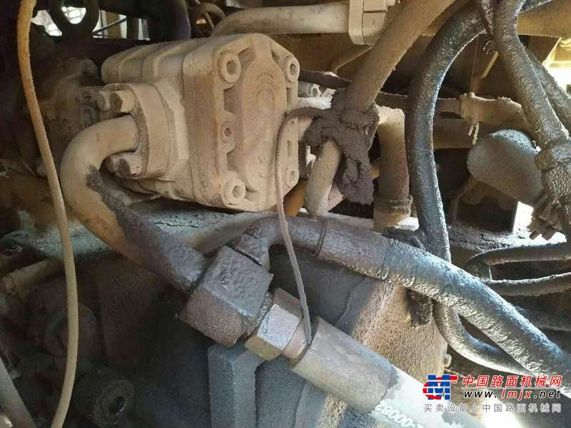 江西出售转让二手8500小时2009年龙工850装载机