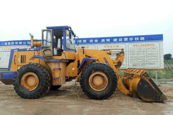 山西出售转让二手2000小时2007年龙工LG850装载机