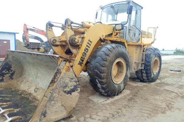 山西出售转让二手3800小时2009年厦工XG951II装载机