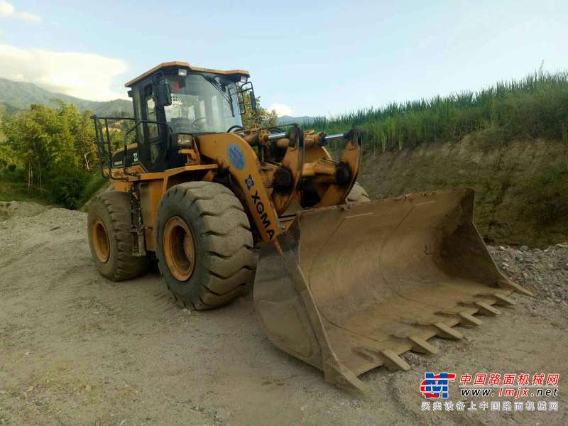 云南出售转让二手4523小时2011年厦工XG953III装载机