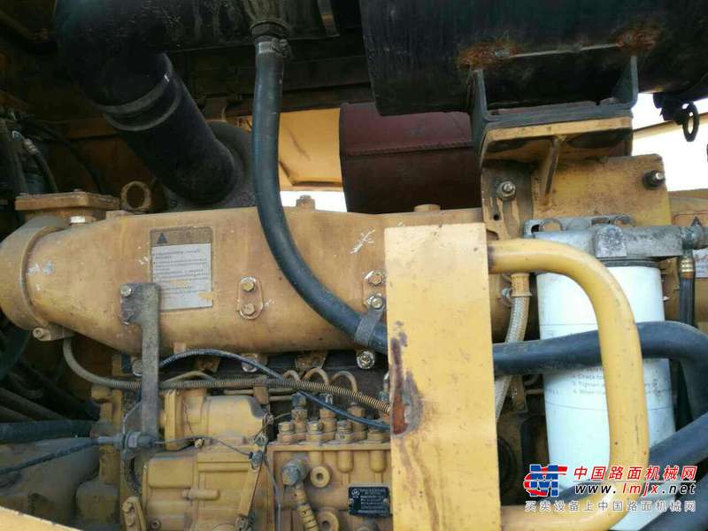 山东出售转让二手5500小时2010年山工SEM650装载机