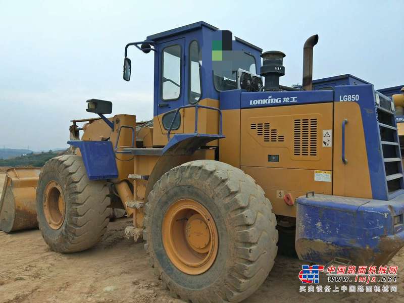 山西出售转让二手2000小时2011年龙工LG855装载机