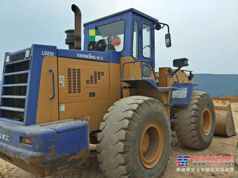 山西出售转让二手2000小时2011年龙工LG855装载机