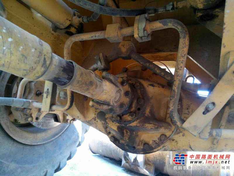 辽宁出售转让二手8000小时2010年龙工LG853B装载机