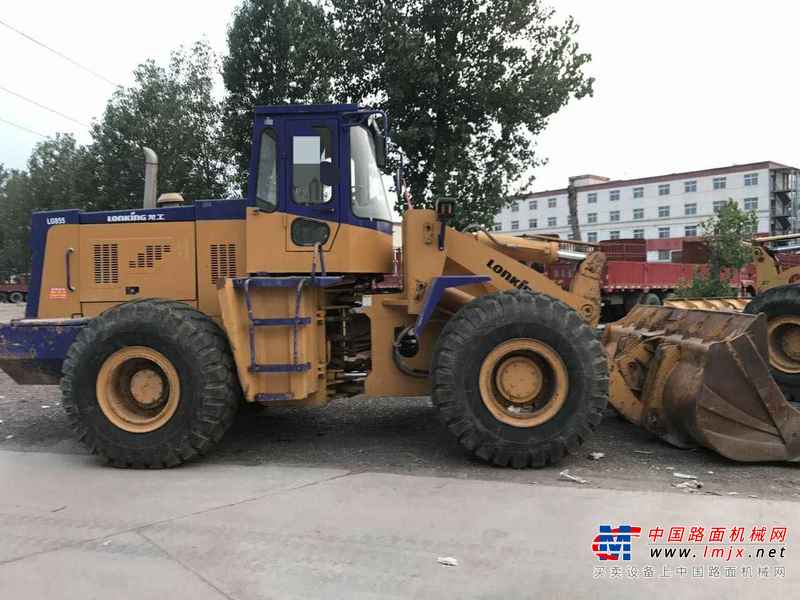 陕西出售转让二手5500小时2009年龙工LG855装载机