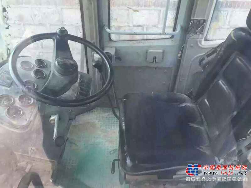 山东出售转让二手2500小时2011年德工DG938装载机