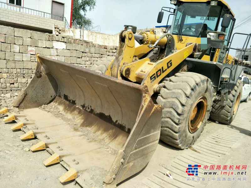甘肃出售转让二手6000小时2013年临工LG956装载机
