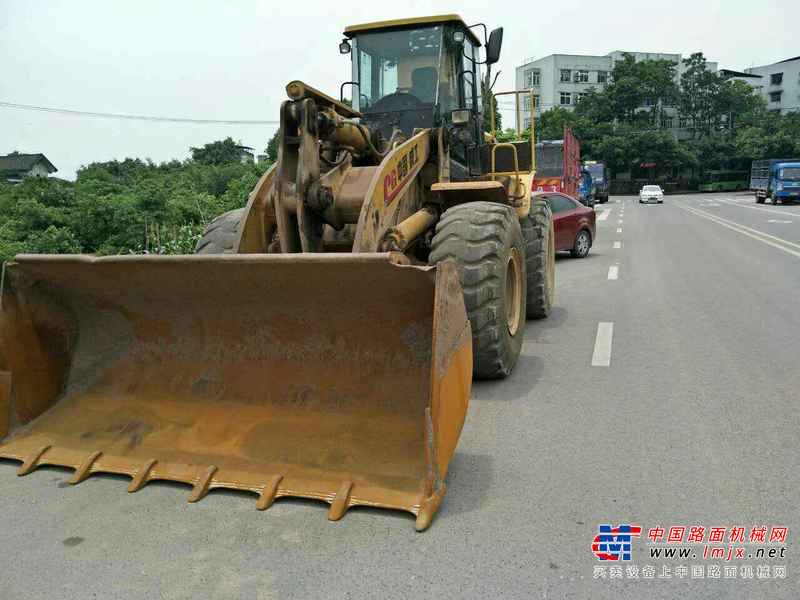 重庆出售转让二手4800小时2013年成工CG955装载机