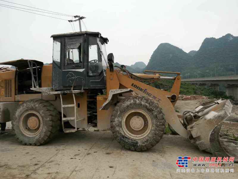 贵州出售转让二手6500小时2010年龙工LG833装载机