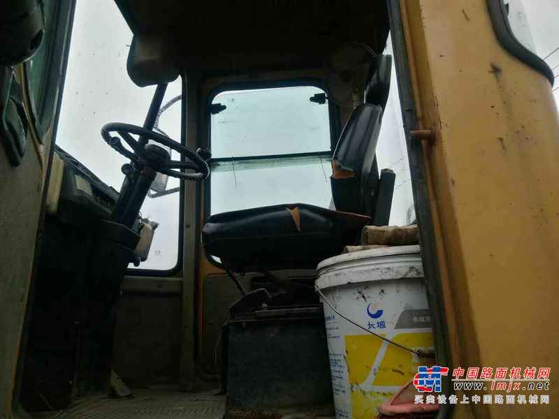 重庆出售转让二手9000小时2010年山工ZL50F装载机