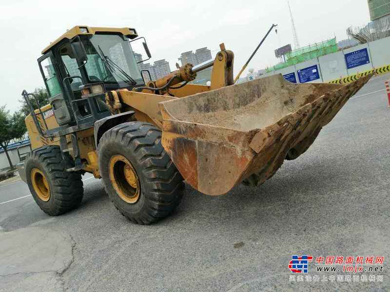 陕西出售转让二手2300小时2013年徐工LW500KN装载机