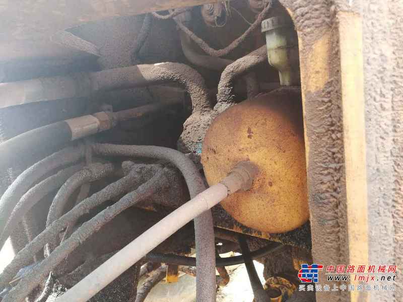 江西出售转让二手7300小时2010年龙工LG853装载机